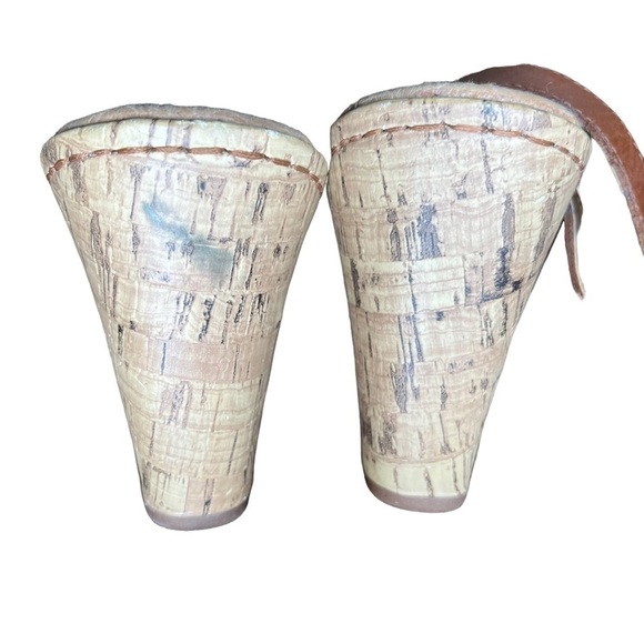 B.o.c. Strappy wedge sandals - Picture 7 of 11